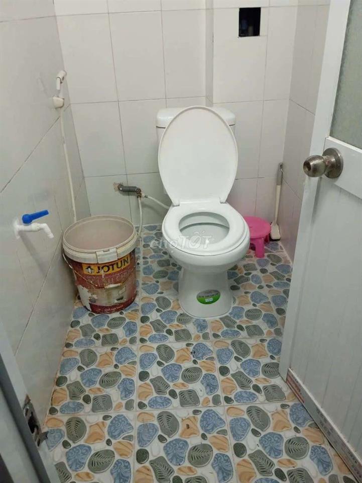 nhà cần bán.