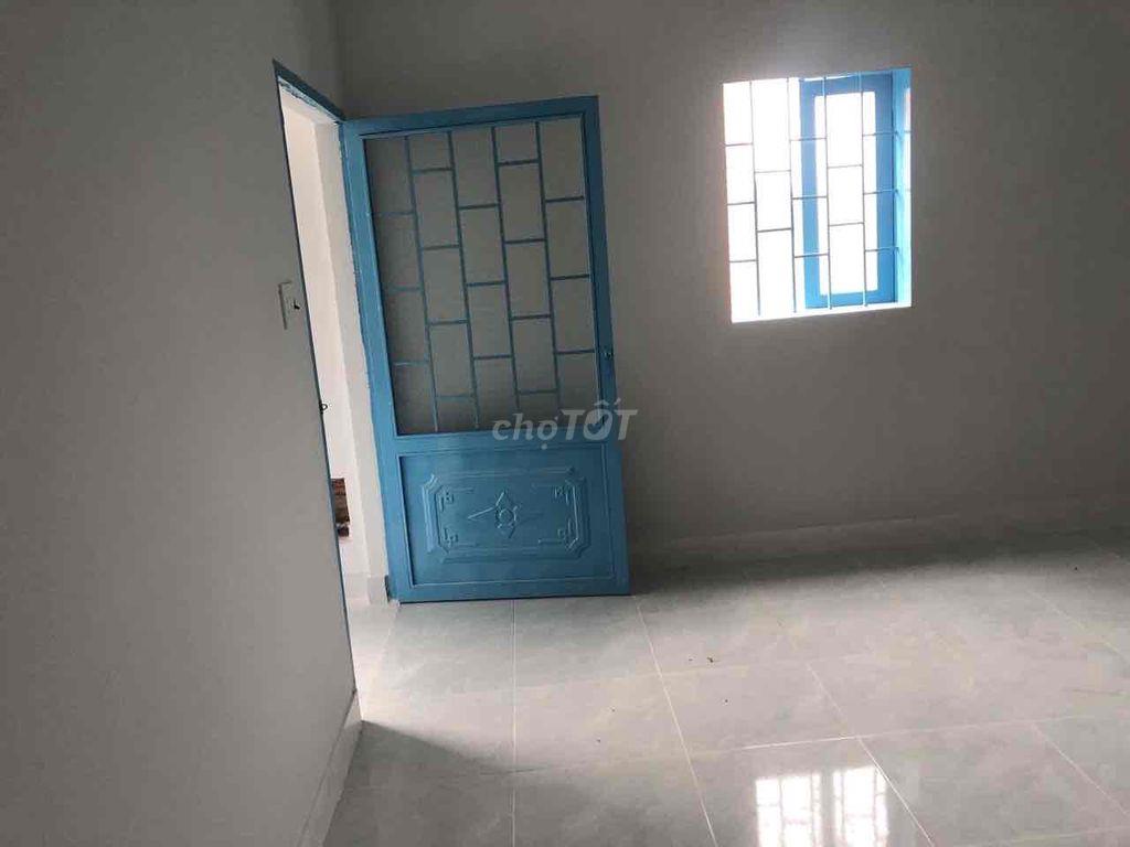 cho thuê nhà trọ sân vườn ngay chợ phú xuân
