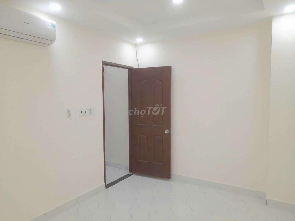 Cho thuê PHÒNG TRỌ máy lạnh máy giặt, 20m2 Huỳnh Tấn Phát, Q7