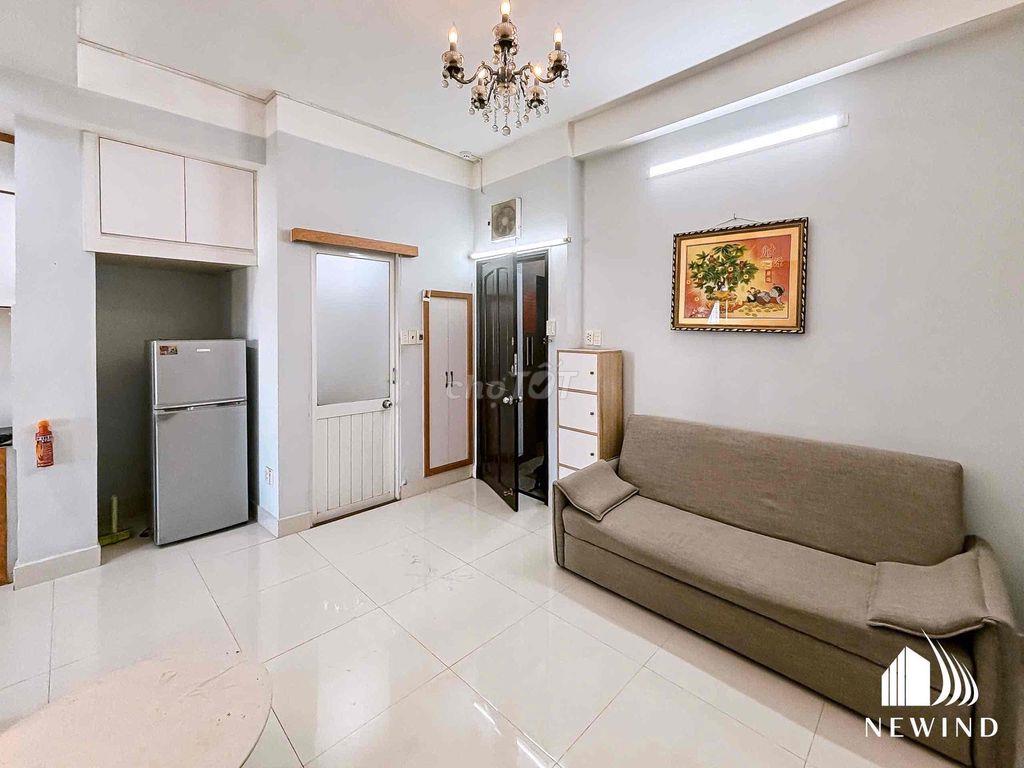 Căn hộ 1PN ban công Full NT_Thang máy_Gần đại học NTT_Luật Q