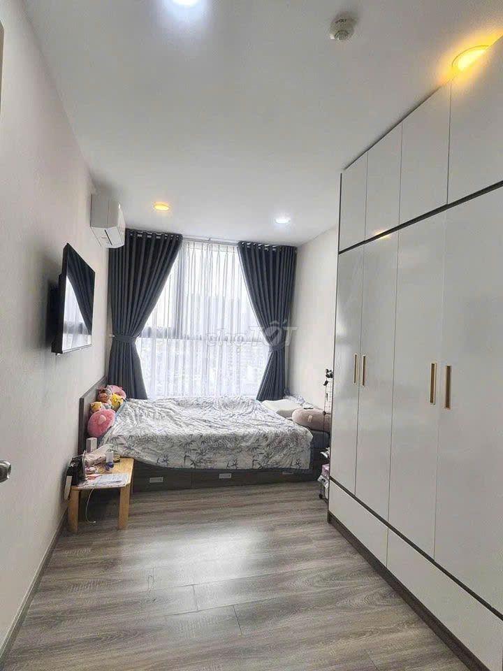 Carillon 5-262 Lũy Bán Bích- căn 2p ngủ NTCC giá 11tr/tháng