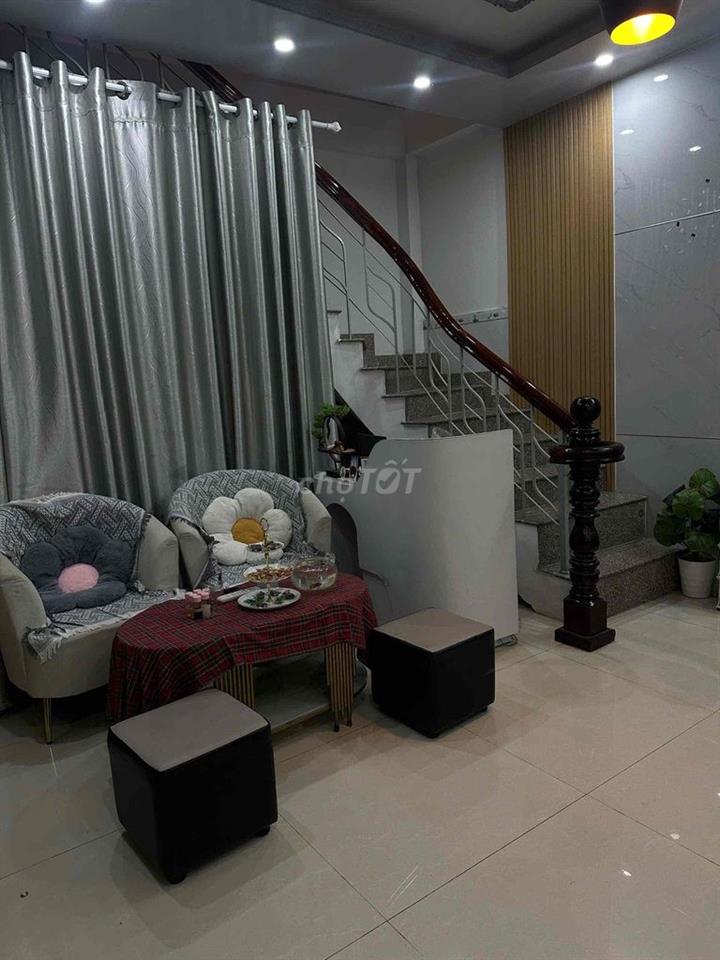 CHO THUÊ NHÀ MẶT TIỀN TRẦN HOÀNG NA