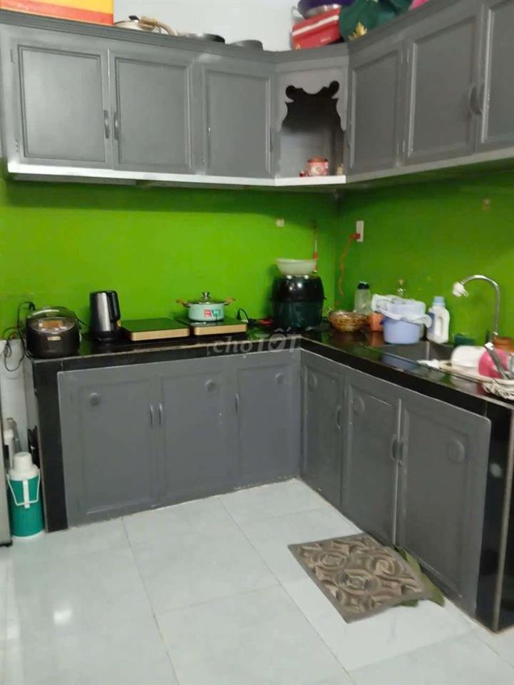 nhà cần bán...
