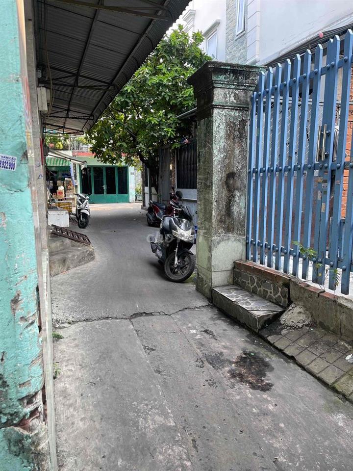 cần bán nhà cấp 4