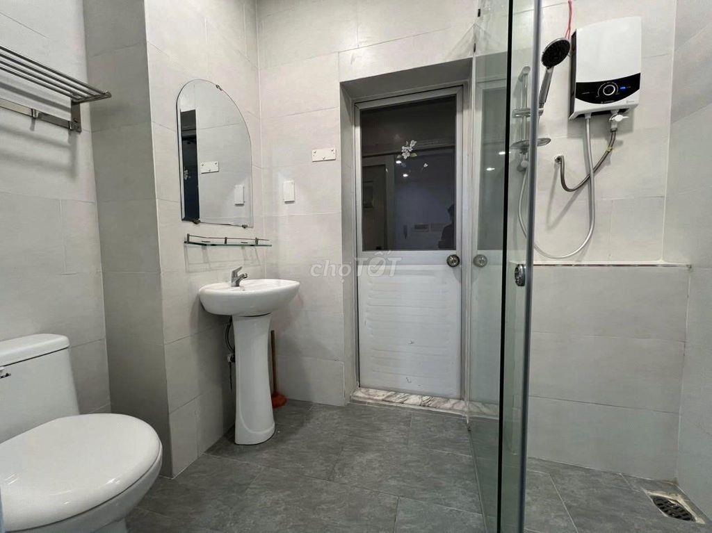 Cho thuê căn hộ saigonres Plaza 3PN nội thất cao cấp giá 16 Tr/th.
