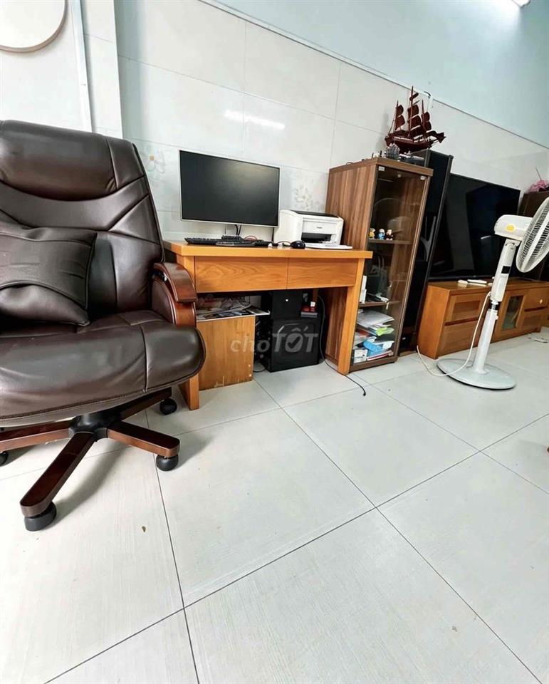 Chỉ 2.2T - 2 tầng - 4 x 11, Ngay Nguyễn Ảnh Thủ - Trung Chánh Hóc Môn.