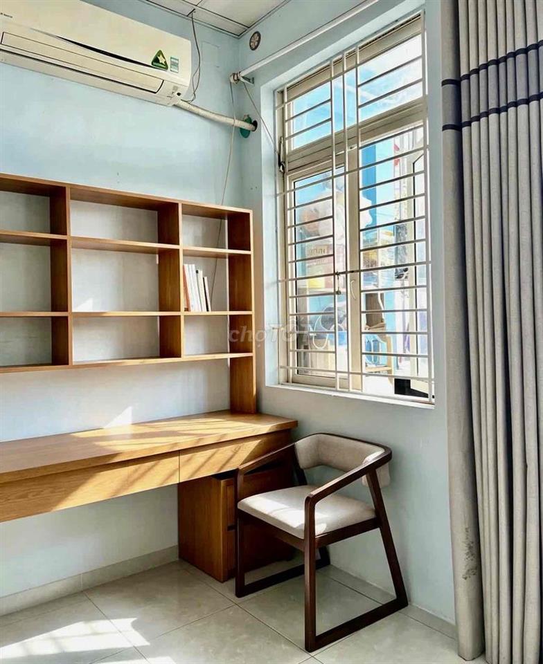 Chính chủ Bán - 2.2 tỷ - 2 tầng - Trung Chánh -  Gần chợ Trung Chánh