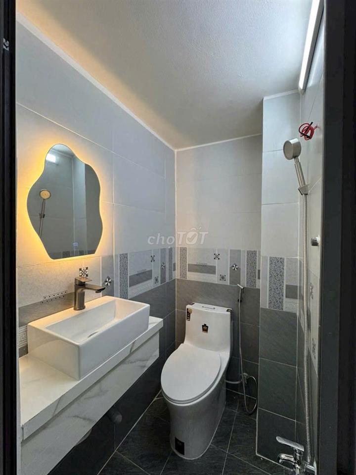 Nhà bán gần hẻm miếu bà cố  huỳnh tấn phát giá 1ty55* Còn thương lượng