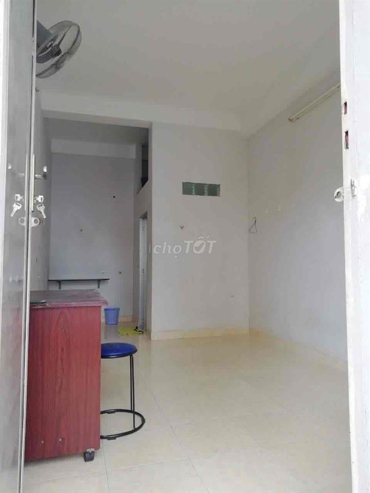 Nhà Trọ Q7-Hẻm lớn-An ninh-Có ban công