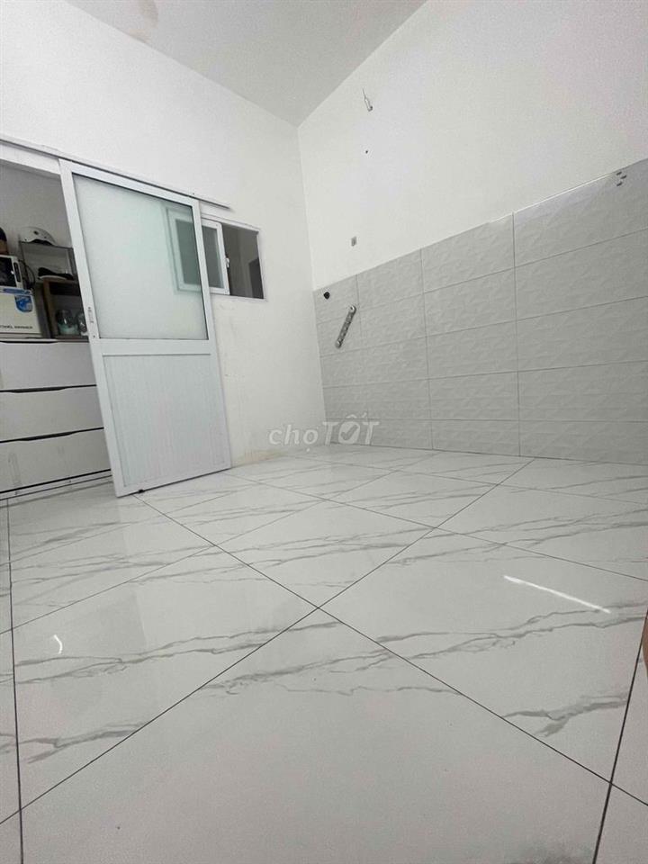 🏠 CHO NỬ  THUÊ PHÒNG – GIỜ GIẤC TỰ DO – QUẬN 8   khách hết hợp đồng tr