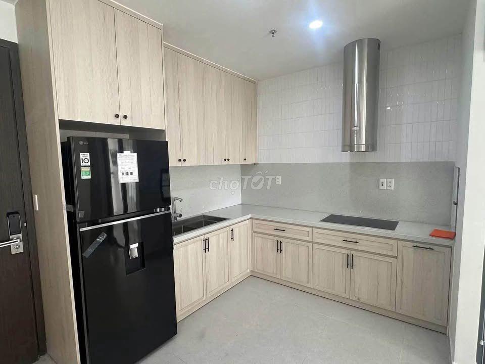 Cho thuê chung cư Carillon 2,Trịnh Đình Thảo, nhà mới, 2PN giá 11tr/th