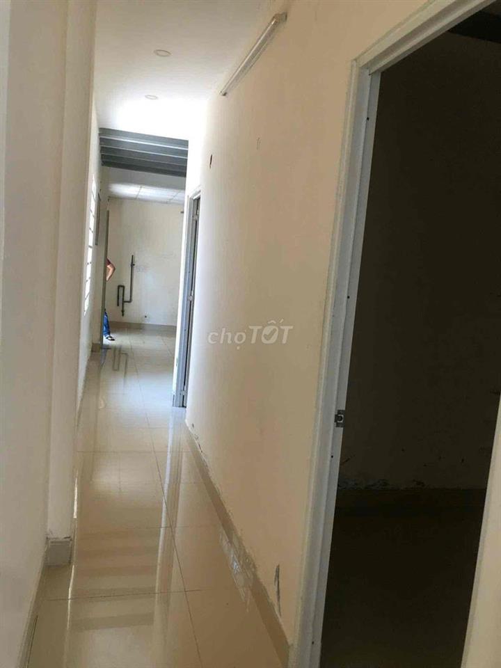Cho thuê nhà C4 nguyên căn Huỳnh Tấn Phát