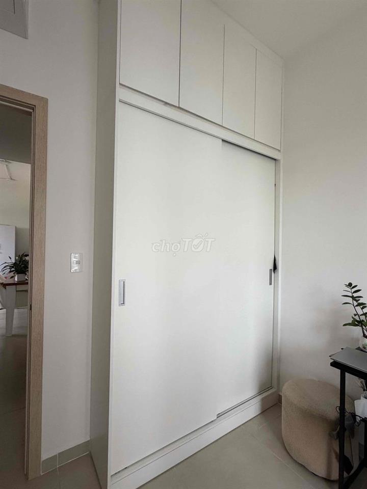 Tìm Nữ thuê 01 phòng trong căn góc 68,5m2