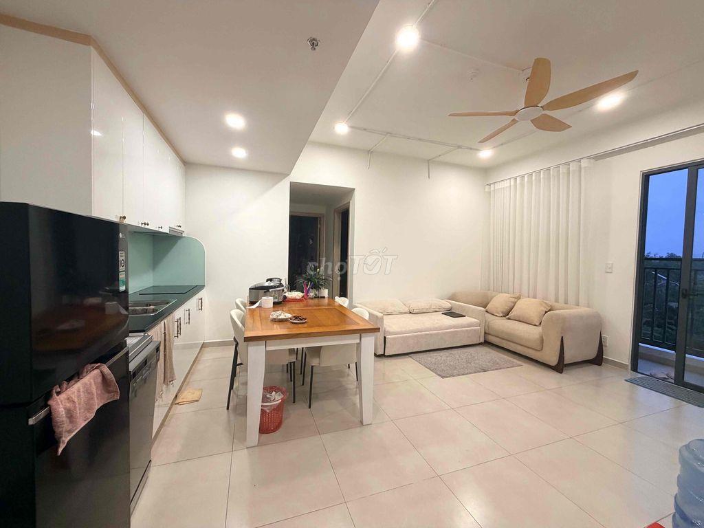 Tìm Nữ thuê 01 phòng trong căn góc 68,5m2
