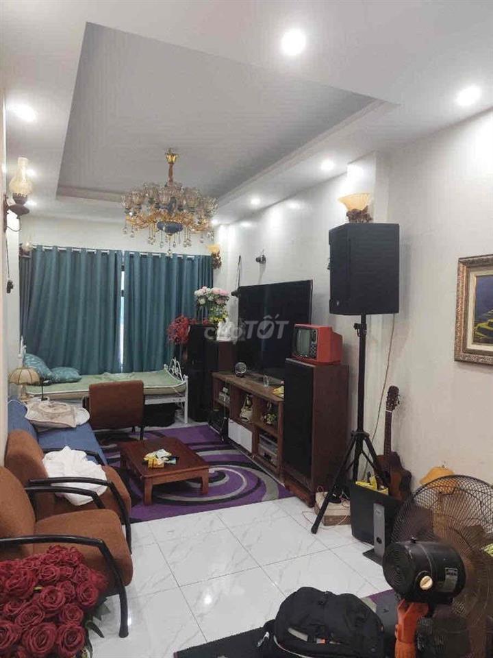 Bán gấp nhà 5 tầng