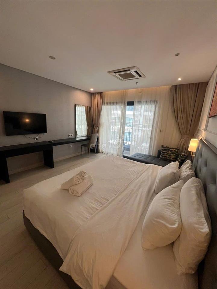 Goldenbai luxury 1