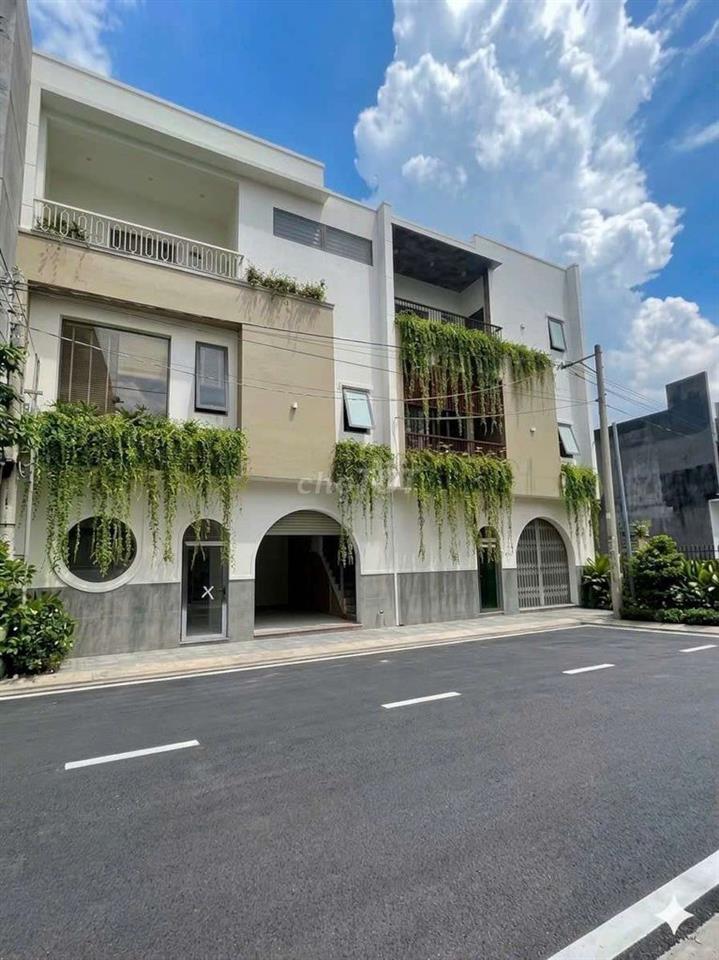 Bán Nhà Vị Trí Trung Tâm TP Biên Hòa Gần Siêu Thị Coopmart 