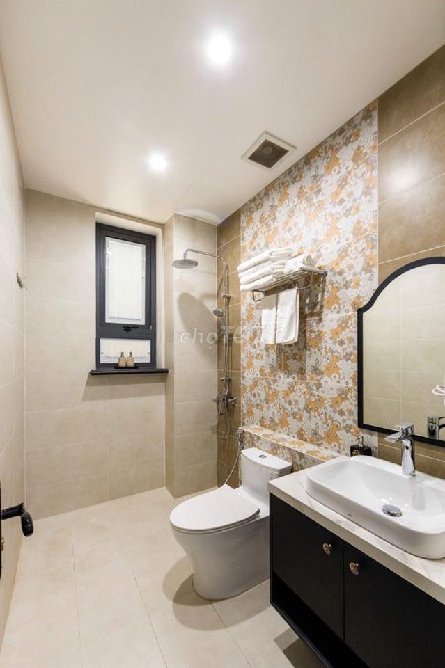 CHO THUÊ CĂN HỘ 1 PHÒNG NGỦ FULL NỘI THẤT CÓ SÂN NHỎ PHƯỜNG 9 GIÁ 11