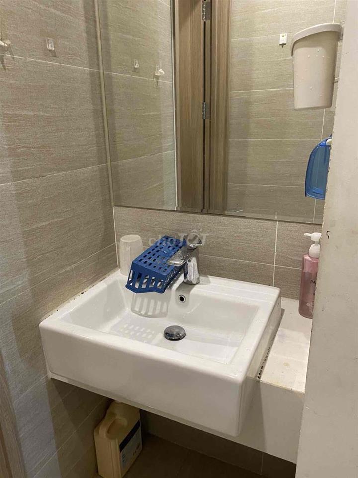 Cần bán chung cư 2pn1wc 59m2