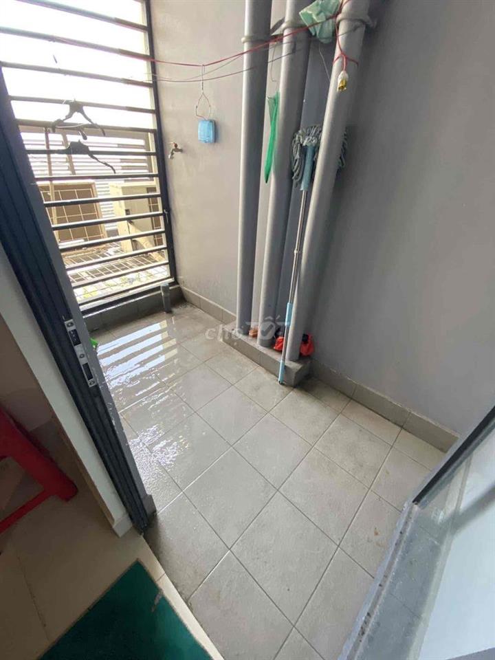 Cần bán chung cư 2pn1wc 59m2
