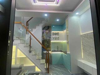 🚨🏡 2,95 TỶ(Q7 HẺM THÔNG) – SỔ HỒNG RIÊNG – 3 TẦNG – NỘI THẤT CAO CẤP