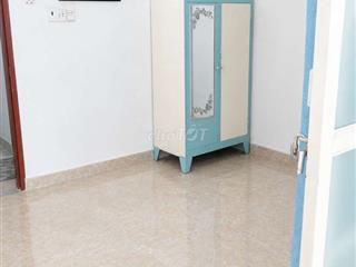 [CHO NỮ THUÊ] PHÒNG FULL NỘI THẤT CMT8 - FREE WIFI/XE - 2.5TR