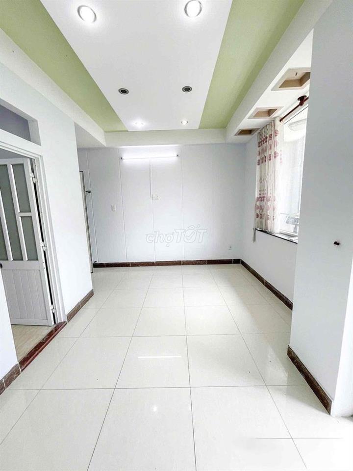 Phòng 3tr3 gò vấp