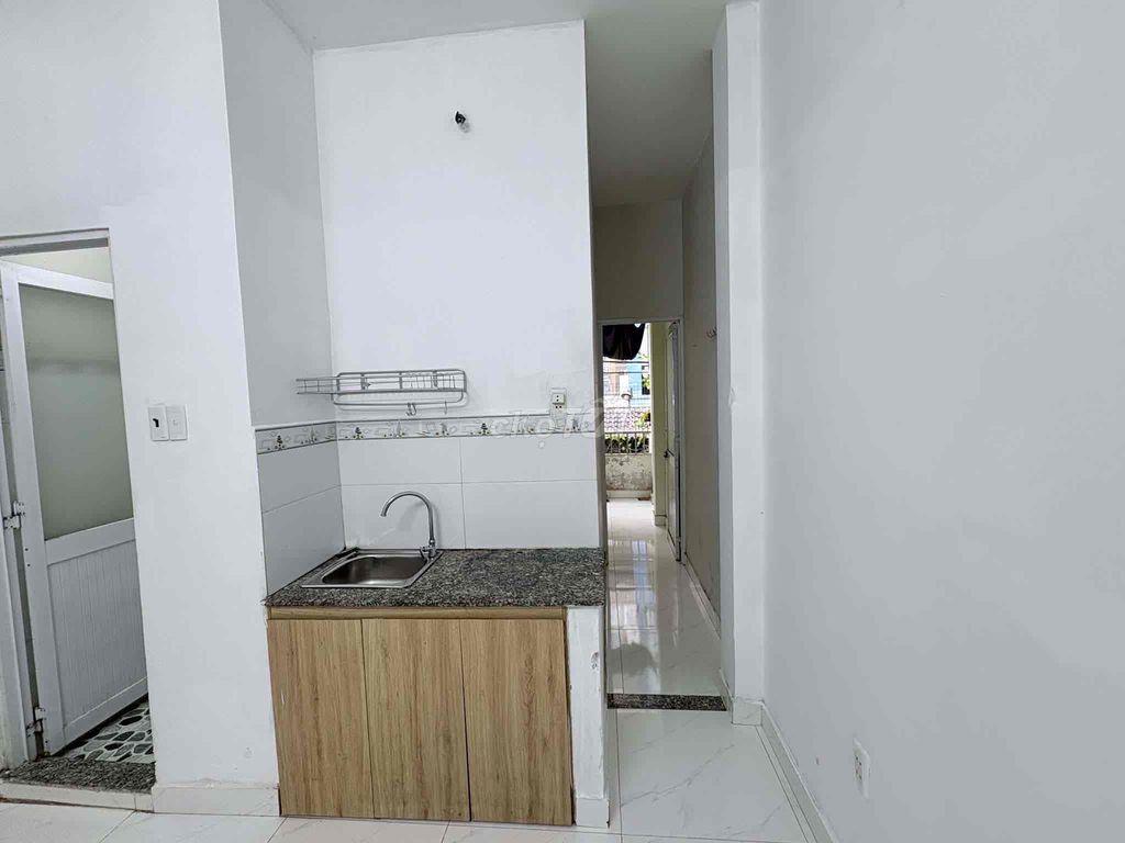 Phòng trọ giá sv, gần cv Làng Hoa GV
