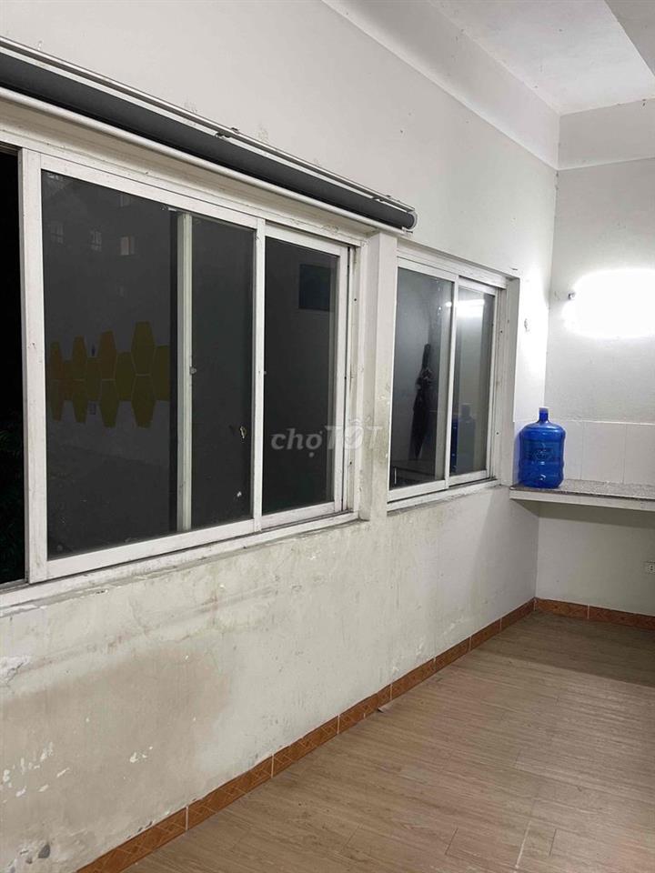 Cho thuê phòng diện tích 30 mét vuông 31 Nguyễn Thị định Cầu Giấy Hà N