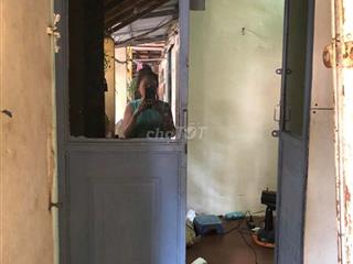 Cho thuê căn hộ tập thể A2 Văn Chương, Khâm Thiên