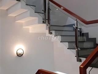 Bán nhà 3 tầng Liêm Lạc 16