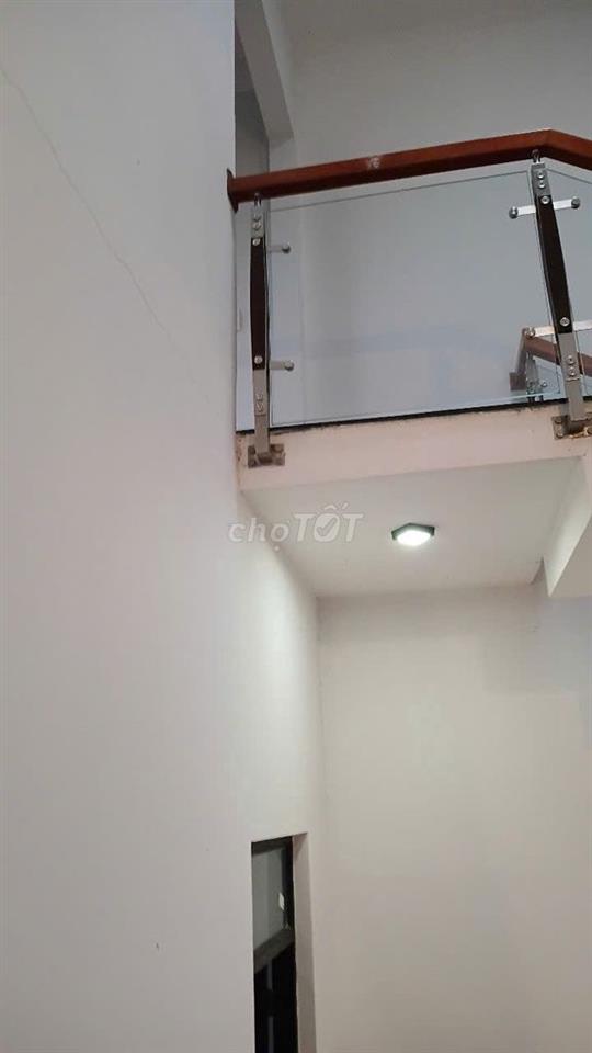 Bán nhà 3 tầng Liêm Lạc 16