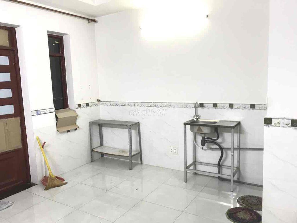 Phòng trọ 25m2 thoáng mát, sạch đẹp khu Tên Lửa Tỉnh lộ 10, Bình Tân