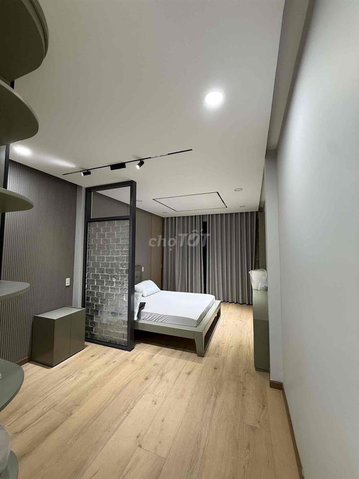 Chính Chủ MT Điện Biên Phủ, Q1 mới cải tạo, sẵn kinh doanh mini house