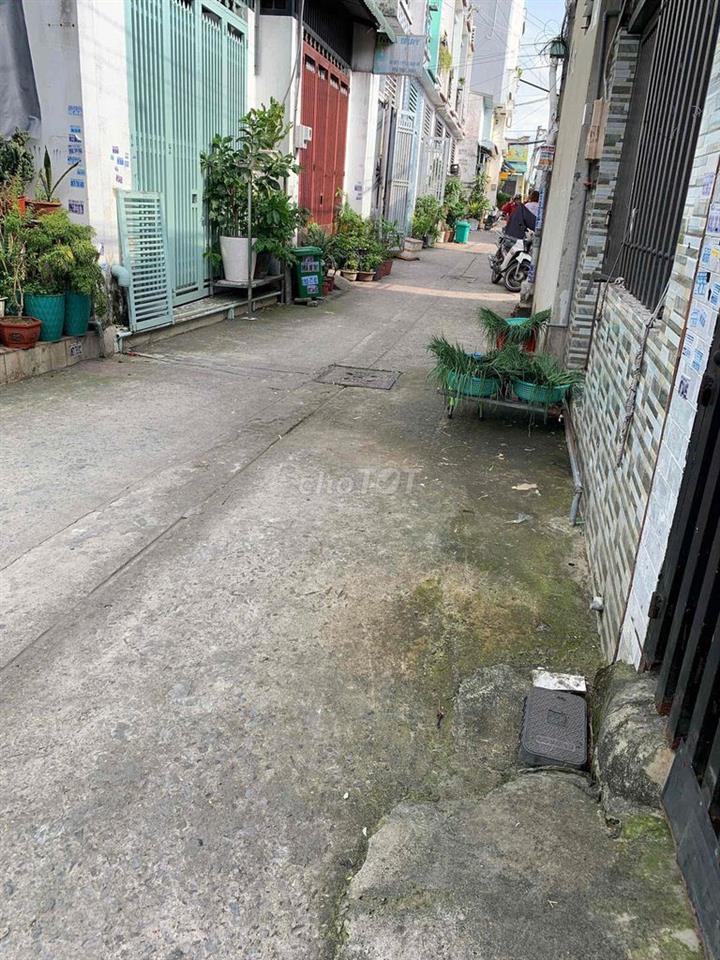bán nhà Q12 , gần nhà máy bia Heiniken 5-10p