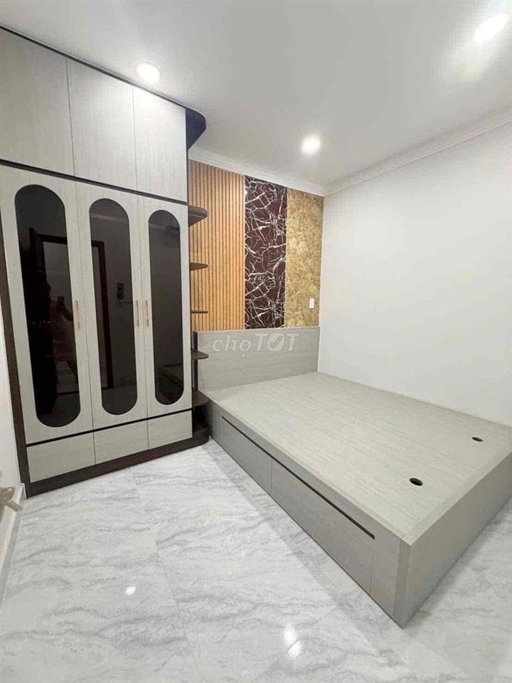 Bán nhà hẻm KC76 Huỳnh Tấn Phát Trệt lầu giá 6ty250