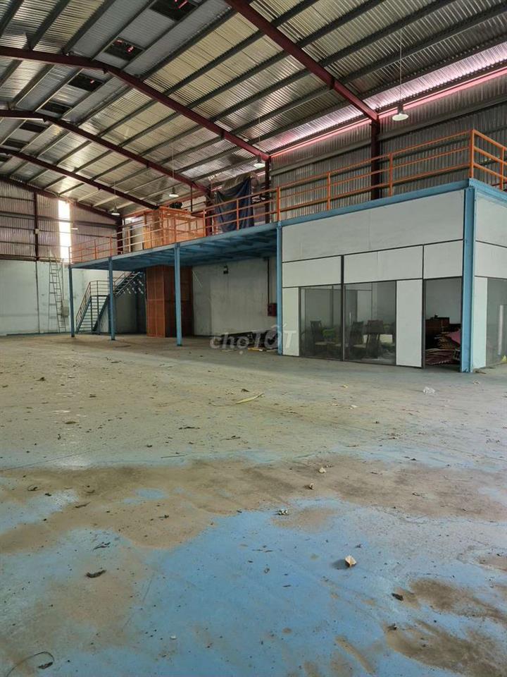 CHO THUÊ NHÀ XƯỞNG 1200M2 GIÁ THUÊ 45 TRIỆU/ THÁNG