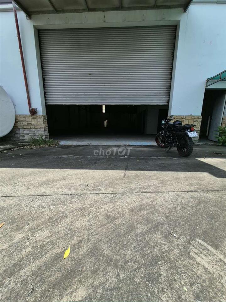 CHO THUÊ NHÀ XƯỞNG 1200M2 GIÁ THUÊ 45 TRIỆU/ THÁNG