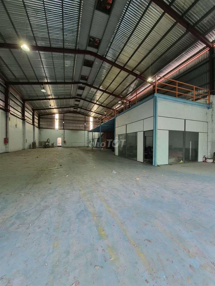 CHO THUÊ NHÀ XƯỞNG 1200M2 GIÁ THUÊ 45 TRIỆU/ THÁNG
