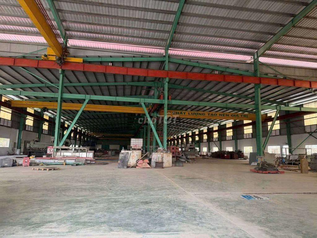 Cho thuê nhà xưởng 3000m2 giá thuê 100 triệu/ tháng