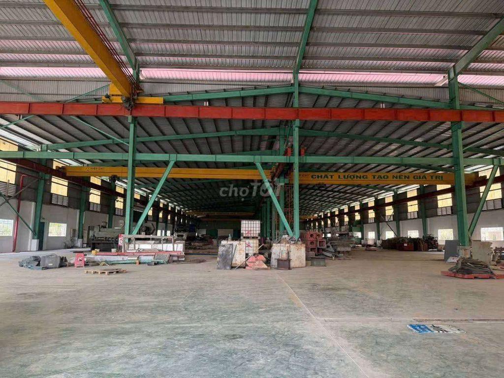 Cho thuê nhà xưởng 3000m2 giá thuê 100 triệu/ tháng