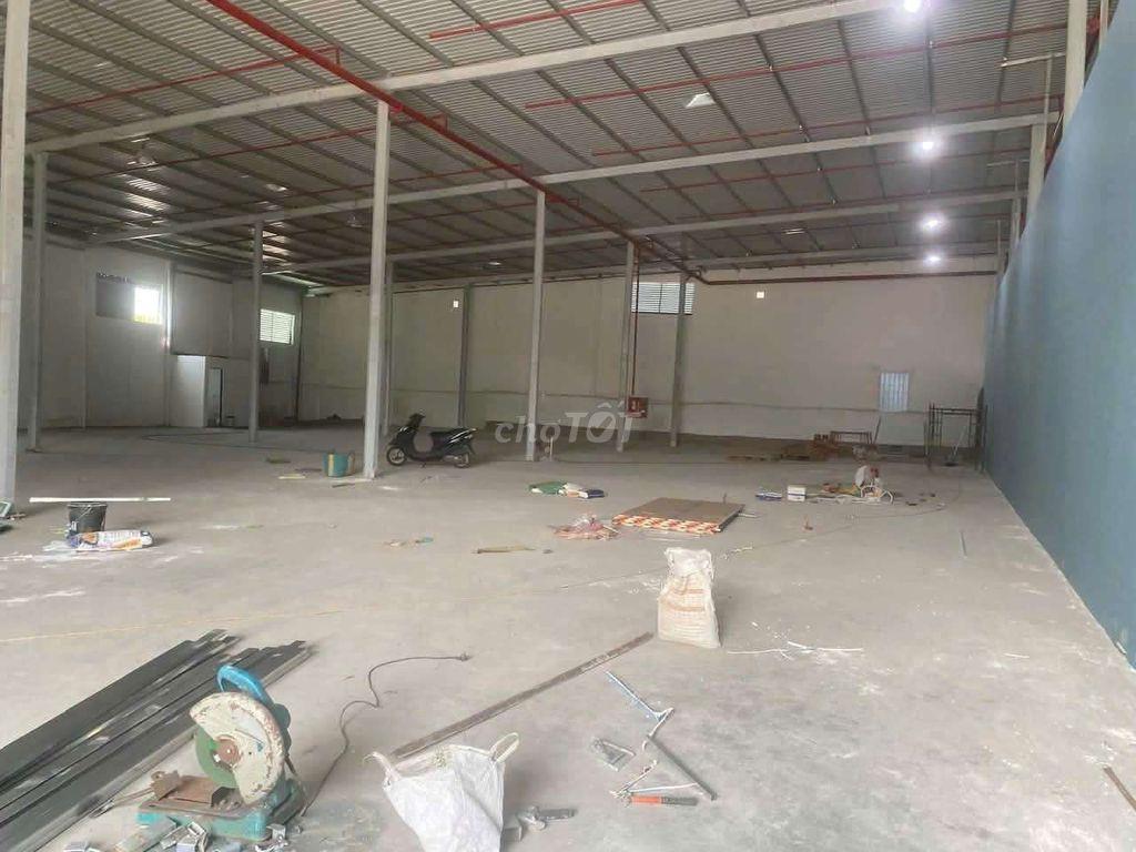 Chính chủ cho thuê nhà xưởng 860m2 giá thuê 75 triệu/tháng