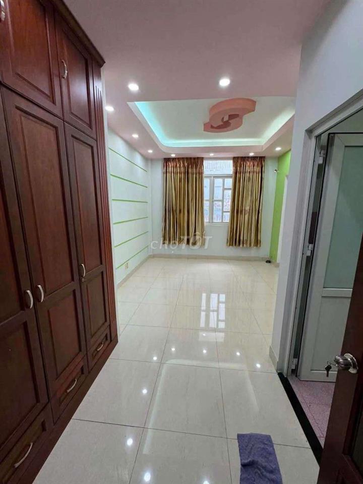 Cho Thuê Nguyên Căn Nhà Mặt Tiền Tạ Quang Bửu Kế Bên Siêu Thị Aeon. Q8