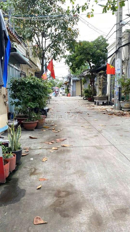 Nhà Cấp 4 - Hẻm ÔTÔ 6M - Phạm Hùng