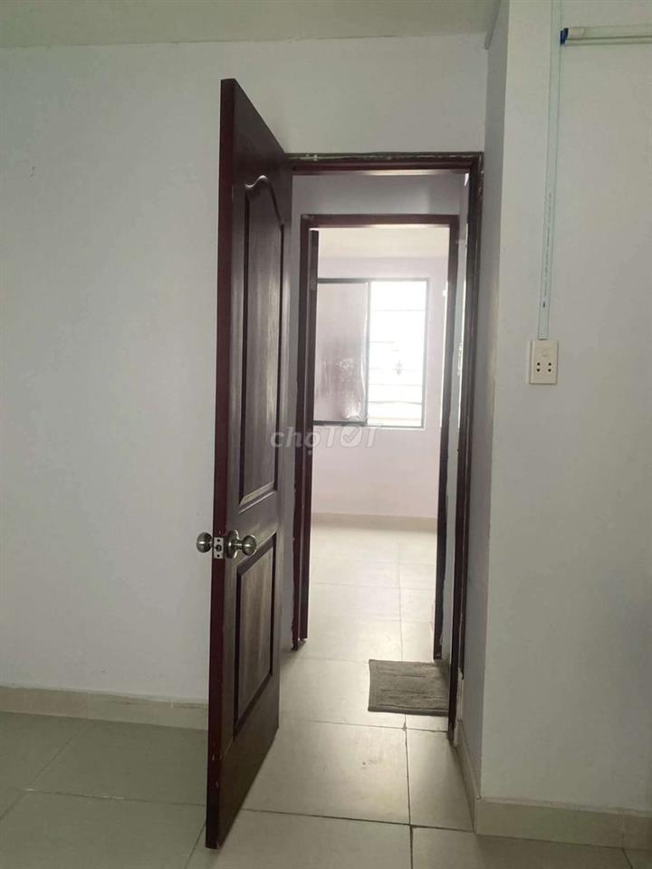 Nhà có máy lạnh 3pn hẻm nhựa thông Phạm Văn Chiêu 3x9m 1 lầu