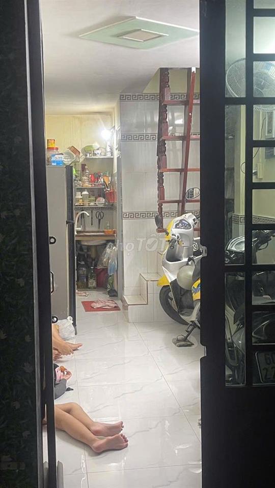 Bán nhà  bé xinh 15m2