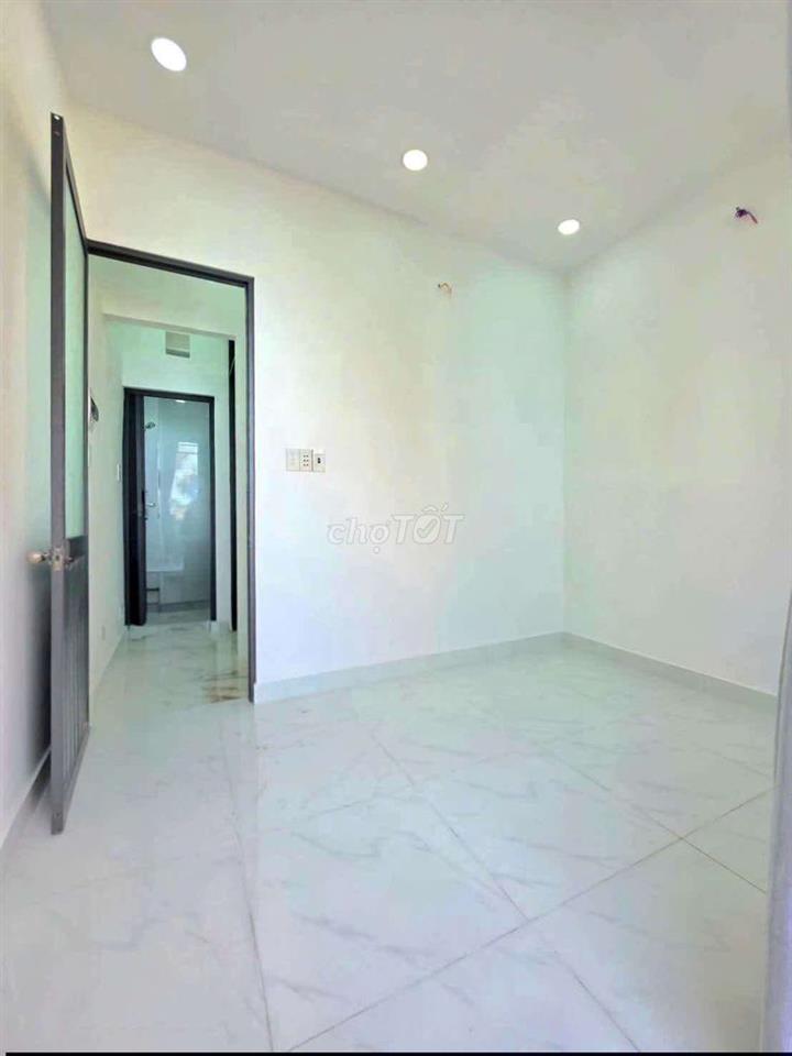 🍀1,330 Tỷ TL 👉 Nhà 1 lầu 2 PN 2 Wc 3,4 x 7  hẻm 2279/ Huỳnh Tấn Phát