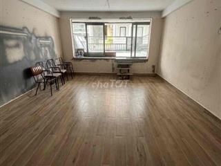 Nhà hẻm Nguyễn Trãi cho thuê, Thông qua đường Cống Quỳnh