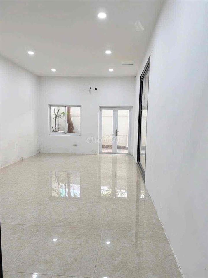CHO THUÊ HẺM NGUYỄN VĂN TRỖI TÂN BÌNH | 12x15m siêu rộng