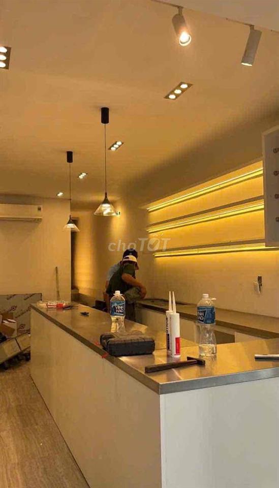 Cho thuê nhà mặt tiền Nguyễn Đình Chiểu Quận 3 | DT 3,5x10 | giá 2x